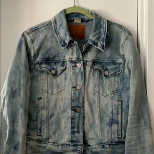 Levi’s Trucker Denim Jacket